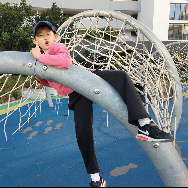 truoc khi phien ban viet len song little big shots tung co 2 than dong goc viet cung ten hot den the nay