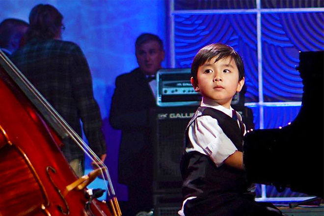 truoc khi phien ban viet len song little big shots tung co 2 than dong goc viet cung ten hot den the nay