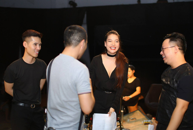 ho ngoc ha truong ngoc anh deu da co mat tai chung ket next top