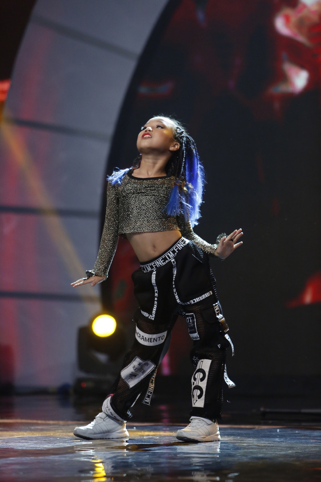 little big shots ban viet ngo ngang truoc ca u be 5 tuo i nha n bie t duo c quo c ky cu a 50 quo c gia tren the gio i