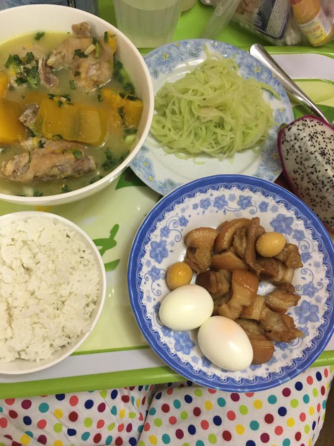 chi em gai nhu trai cau non co em o cu duoc chi di 2000km den cham bam nau bao nhieu la mon ngon