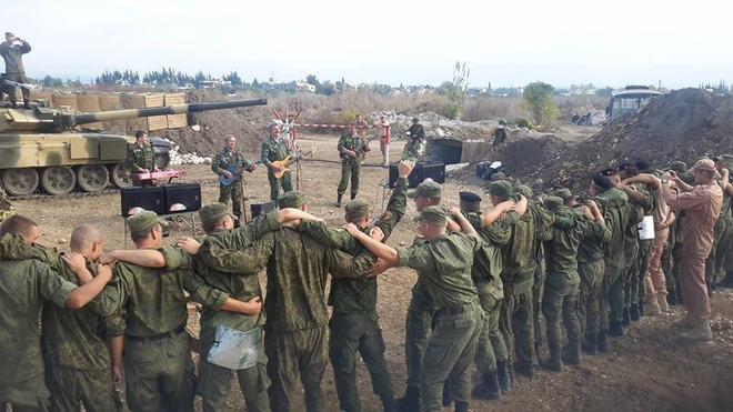 co chuyen gia vu khi nga o syria linh quan doi syria chat tung dong
