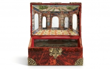 co gi ben trong bo suu tap ky la cua tuong dai nganh thoi trang xa xi gaston louis vuitton