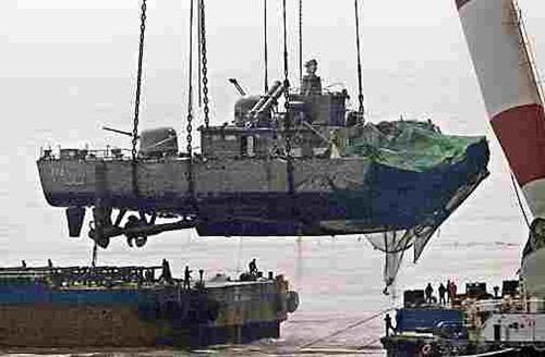 du la con tep o chau a ham doi tau ngam trieu tien van co the nhan chim hai quan my