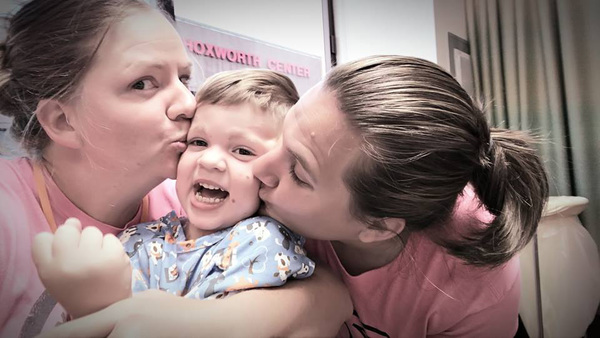 me dau don khi nhin thay 80 co the cua con so sinh phu day vet bot vay nhung do van chua phai la dieu toi te nhat