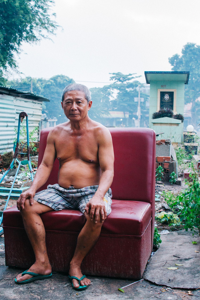 cuoc song cua nhung nguoi dan cuoi cung trong nghia trang lon nhat sai gon