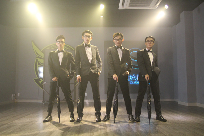 ngay ngat xem man hoa than thanh mat vu kingsman cua quang dang