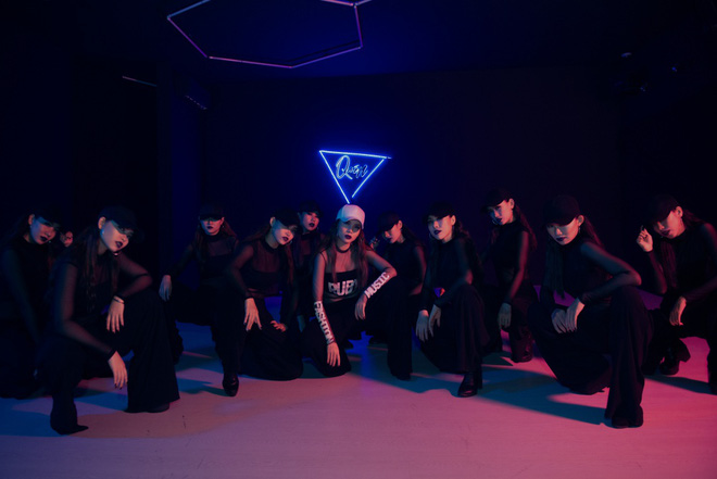 yen trang ep can nghiem ngat de tu tin khoe duong cong boc lua