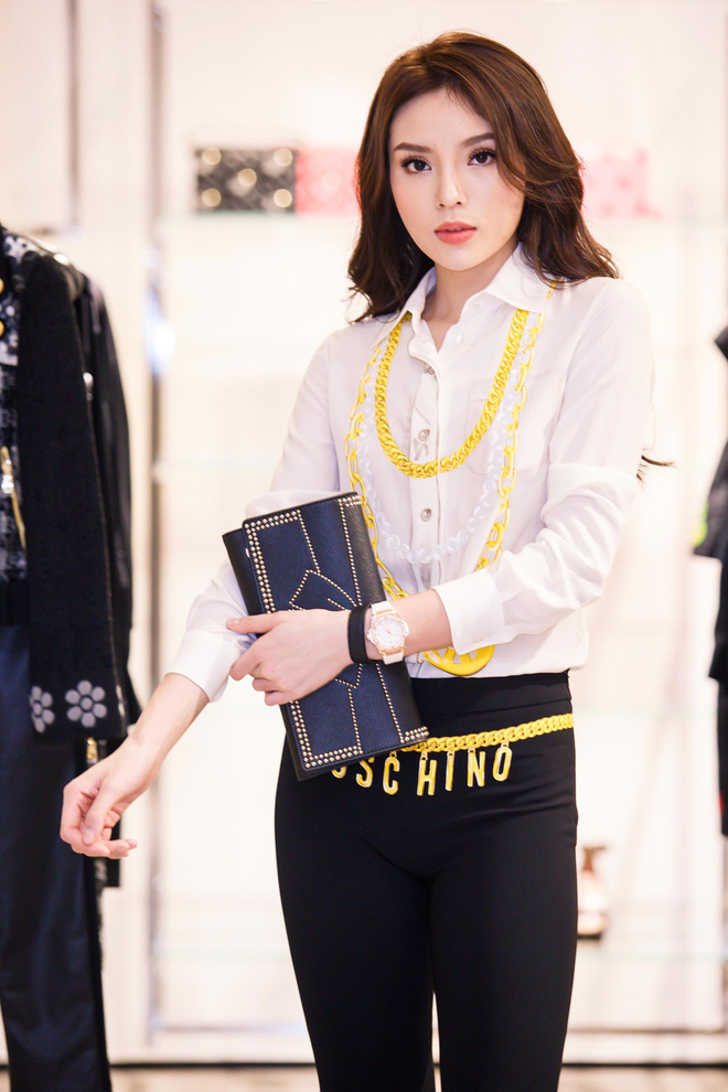 ky duyen tat bat chuan bi do sac cung dan sao ngoai tai milan fashion week