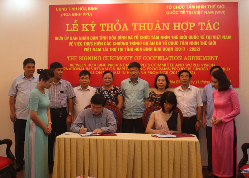 world vision viet nam ho tro gan 5 trieu usd thuc hien cac du an tai hoa binh