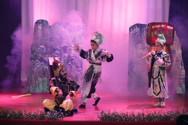 cat phuong an van gian di tuoi tan sanh doi tinh tre kieu minh tuan