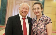 ong xa hon 21 tuoi noi tieng khap ca nuoc cua btv van anh