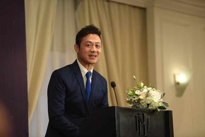 mc anh tuan xuc dong khi len chuc giam doc dan giao huong