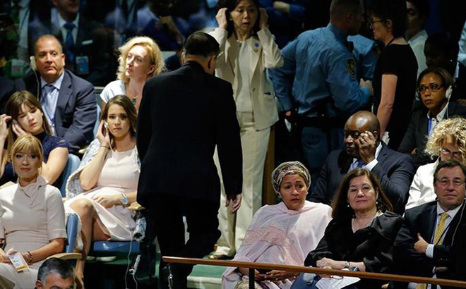 vi sao nhieu nguoi thay nan truoc bai phat bieu dau tien cua ong trump tai lhq