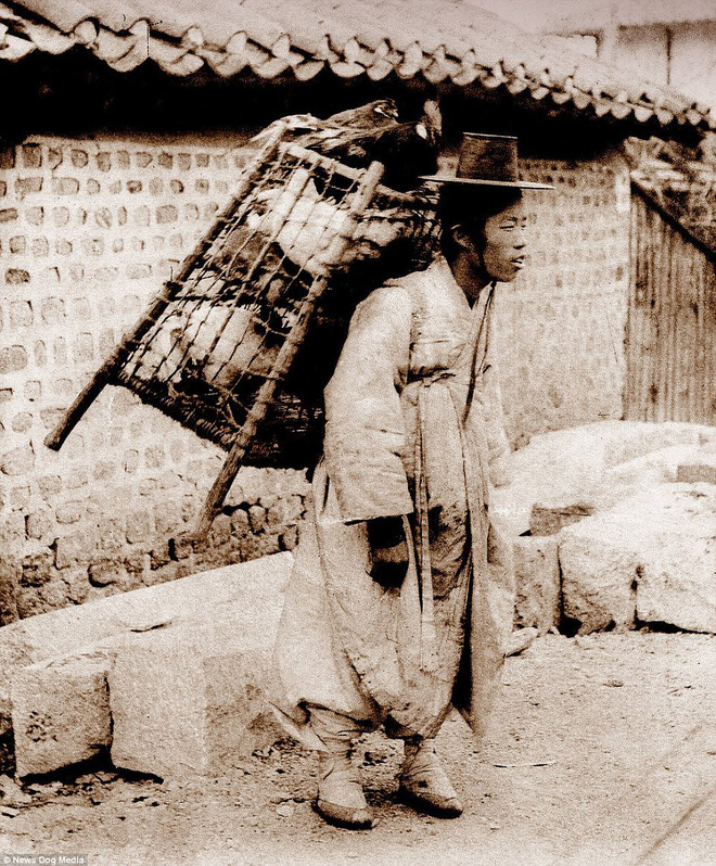 ve dep binh yen nhung day cuon hut cua ban dao trieu tien cach day hon 100 nam