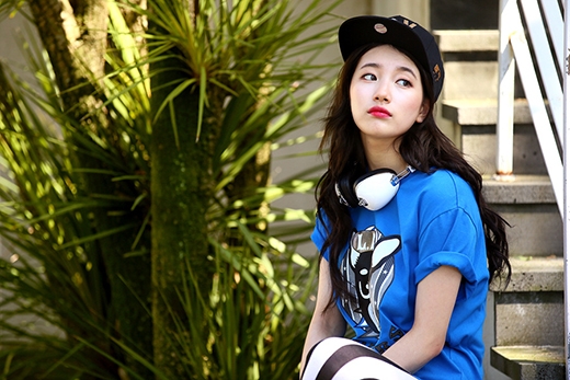 choang vang khi nhin tam anh quang cao truoc studio ao cuoi