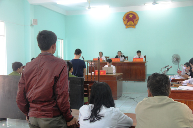 giao cau voi chi 16 tuoi co baudam o voi em gai 13 tuoi nam thanh nien bi de nghi 15 18 thang tu