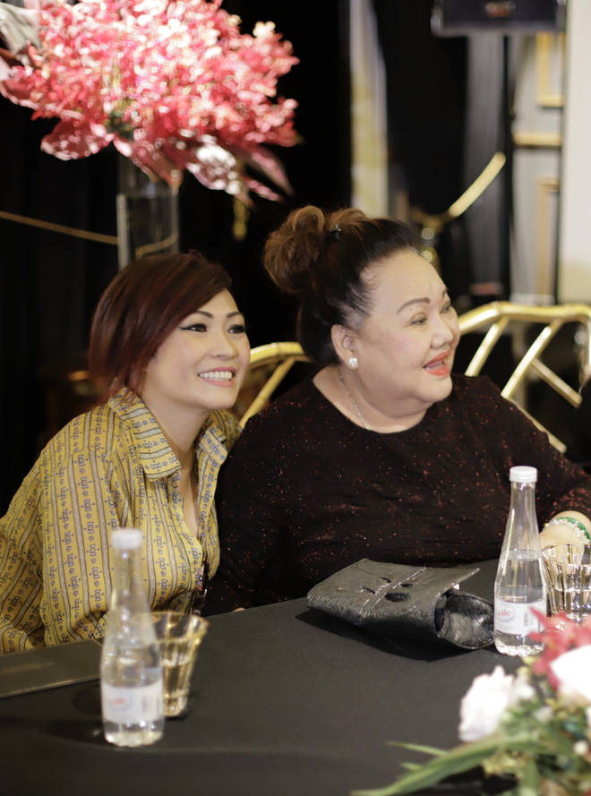 cat phuong doc het long cho liveshow dau tay cua trai hu kieu minh tuan