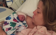 thai nhi ca ngay khong may du tim thai van dap me suyt mat con gai neu khong nghe loi ba ngoai