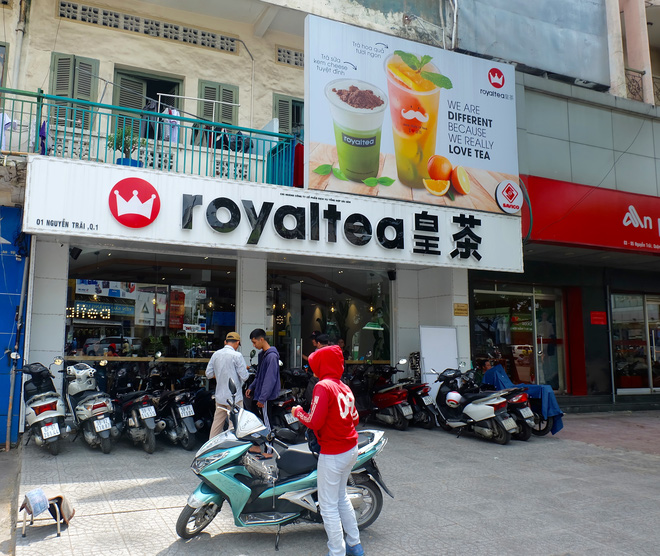 chu so huu cua cac chuoi royaltea tai ha noi sai gon thuong hieu royaltea khong duoc bao ho nen ai cung co the kinh doanh ma khong vi pham phap luat