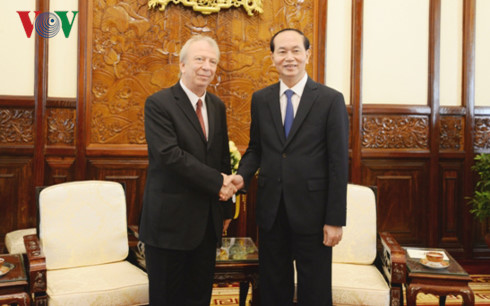 chu tich nuoc tran dai quang tiep dai su bungaria