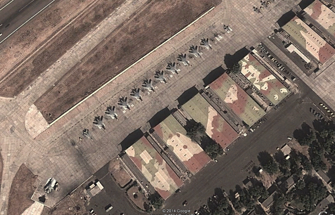 an do gia co san bay quan su gan bien gioi trung quoc dinh tan cong hay phong thu