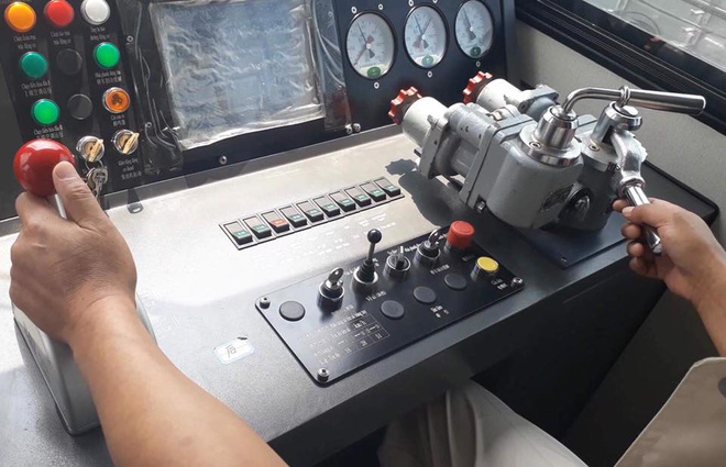 chum anh chay thu nghiem tau cong trinh du an tuyen duong sat cat linh ha dong