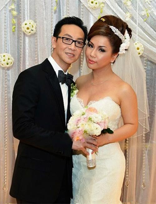 ca si minh tuyet day la lan dau tien toi noi ve chong mot cach thoai mai