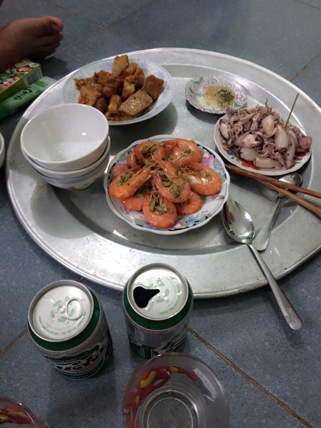 mam com day ap hai san chi 33 nghin cua co nang kheo vun ven khien chi em tranh cai du doi