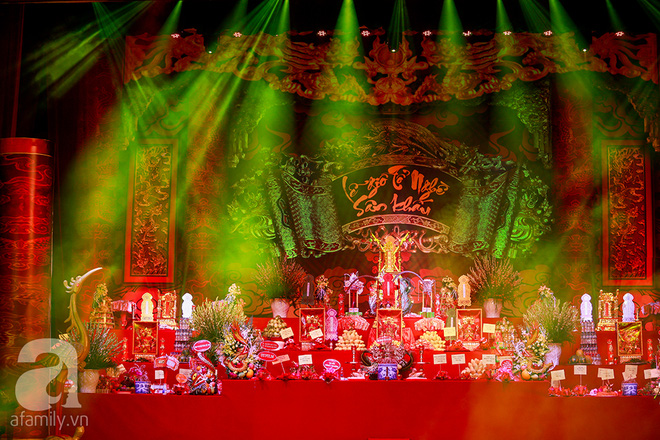 cac nghe sy noi tieng mien bac xung xinh vay ao rung rung xuc dong trong le gio to san khau