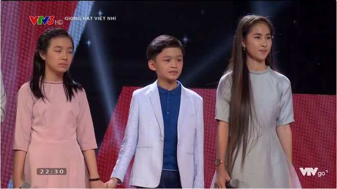 giong hat viet nhi vu cat tuong dau long xin soobin hoang son va huong tram cuu thi sinh
