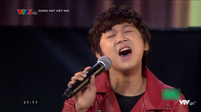 giong hat viet nhi vu cat tuong dau long xin soobin hoang son va huong tram cuu thi sinh
