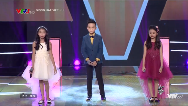 giong hat viet nhi vu cat tuong dau long xin soobin hoang son va huong tram cuu thi sinh