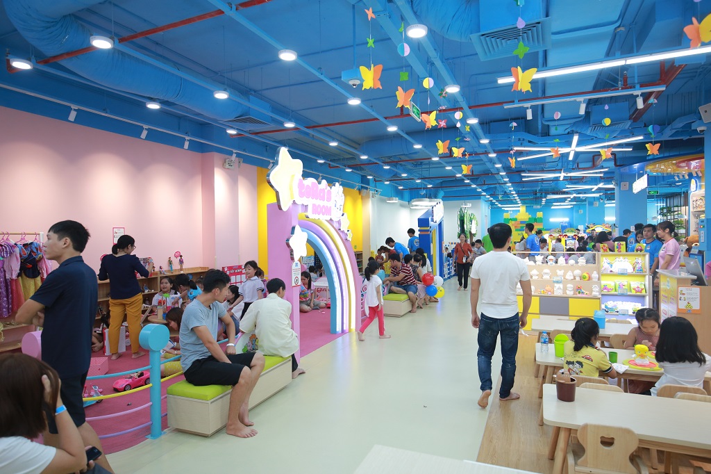 vincom ghi dau an moi tai lang son va bac ninh dip quoc khanh