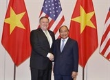 viet nam khat vong hoa binh va thinh vuong sanh vai voi cac cuong quoc ban be 5 chau