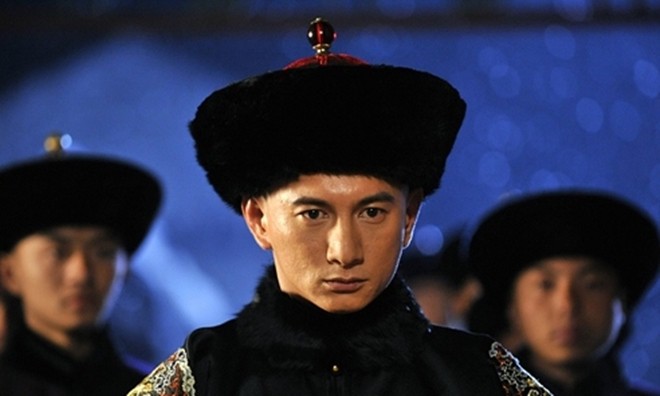 lang mo chua ai dam dong toi chon vui bi mat lon ve cai chet bat thuong cua vua ung chinh