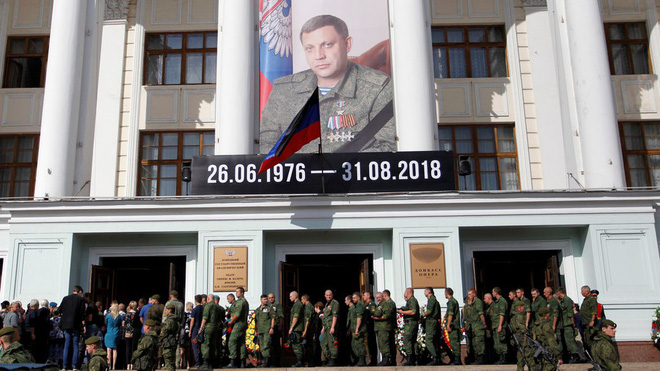 chao lua mien dong ukraine bung no ly khai na ten lua chong tang vao quan chinh phu