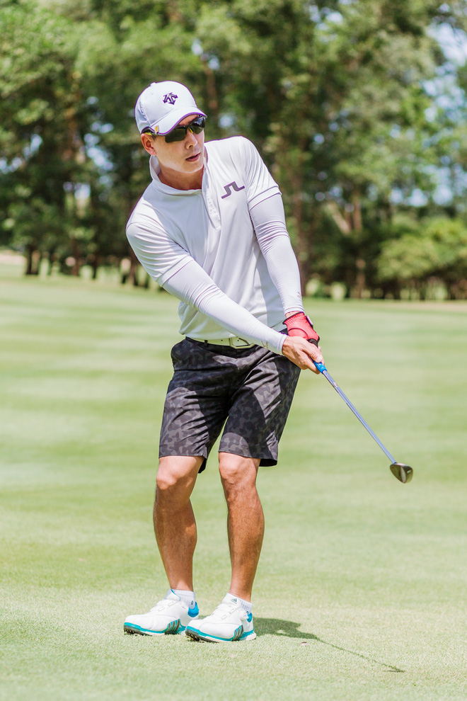 loat sao viet noi tieng tham gia choi golf de lam tu thien