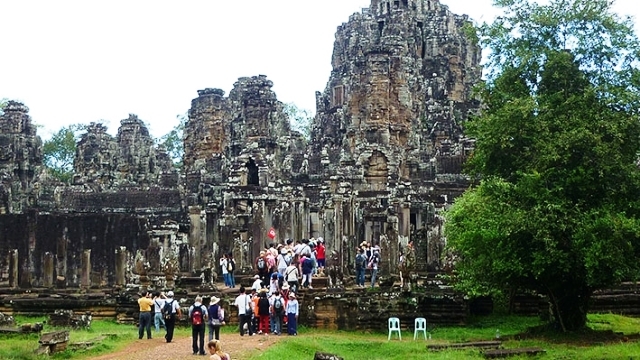 viet nam tiep tuc xep thu hai the gioi ve luong du khach den campuchia