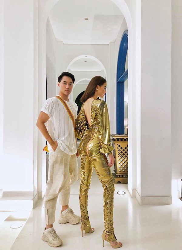 ban than chia se anh ho ngoc ha mat moc mac noi y nong bong