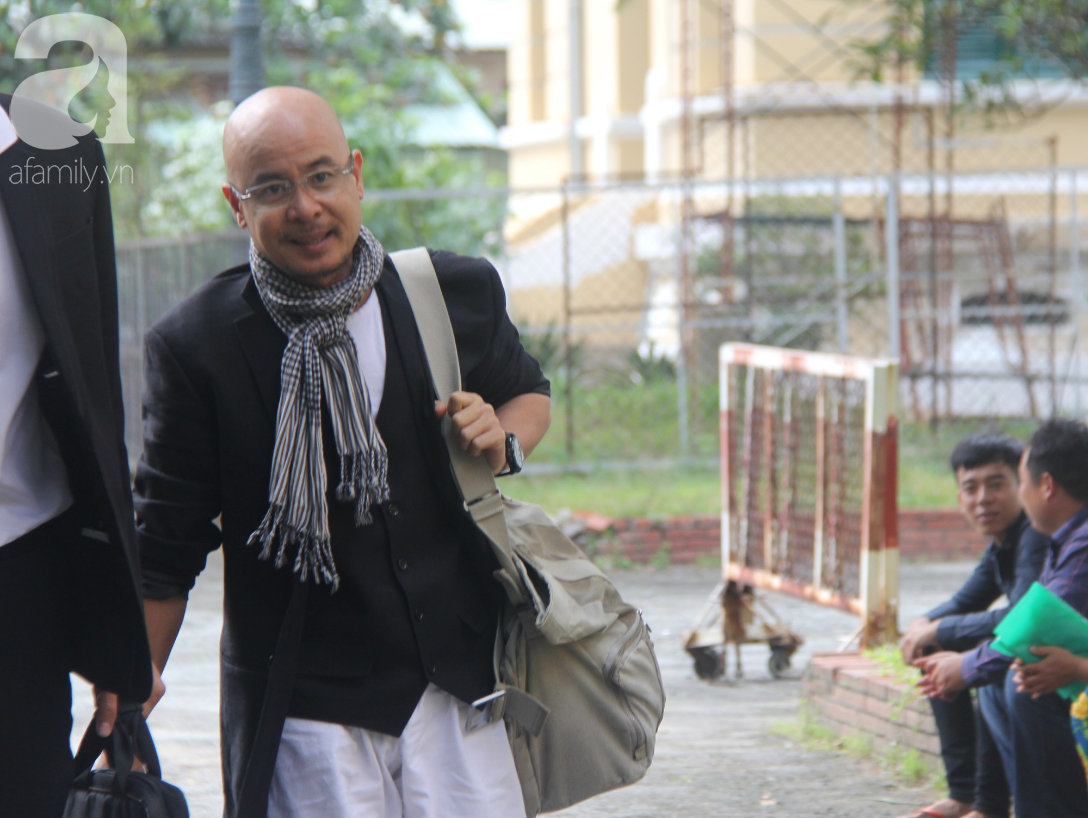 ong dang le nguyen vu tuoi cuoi den phien toa hoa giai voi vo ba le hoang diep thao van chua xuat hien