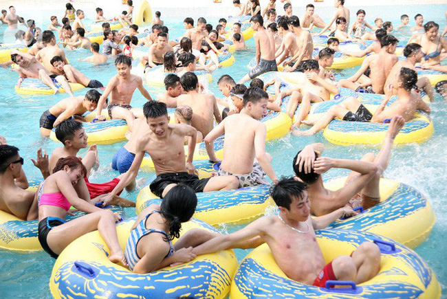 vu 7 thanh nien tu vong tai le hoi am nhac o ho tay tam dung hoat dong toan bo cong vien