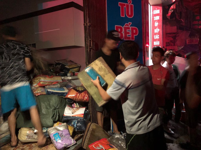 nong chay lan kinh hoang ca day tro gan vien nhi o ha noi nhieu nguoi om mat khoc nuc no