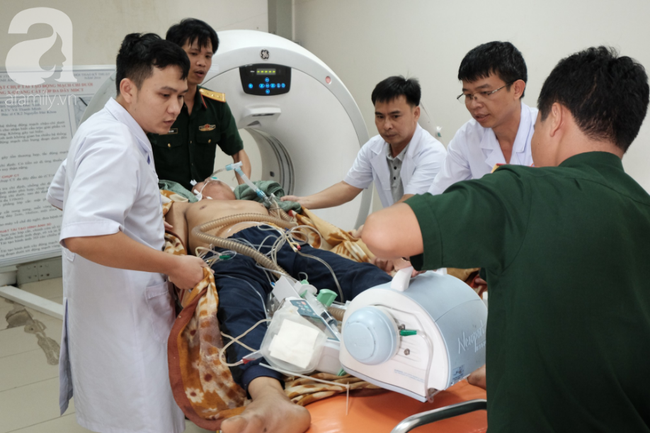 hai ngu dan gap nan o truong sa duoc dua ve dat lien giua anh huong cua sieu bao mangkhut