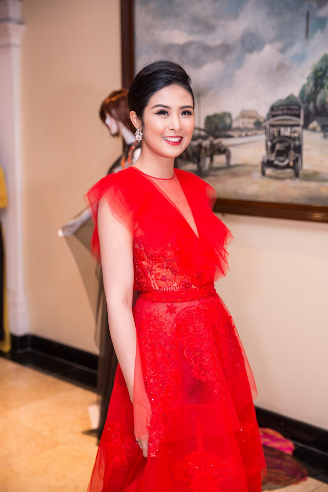 thu hoai ngoc han noi bat tai su kien thoi trang