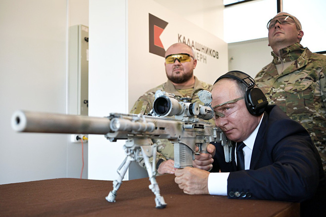 tt putin dich than ban thu sung ban tia moi cua kalashnikov ket qua dang kinh ngac