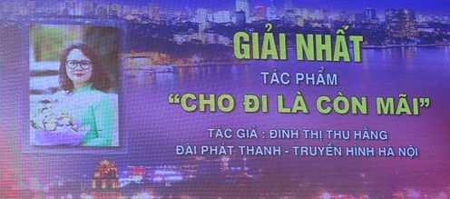 ha noi trao giai cho 39 tac pham viet ve nguoi tot viec tot nam 2018
