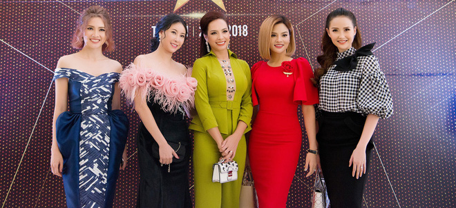 ha kieu anh do ve goi cam voi anh thu
