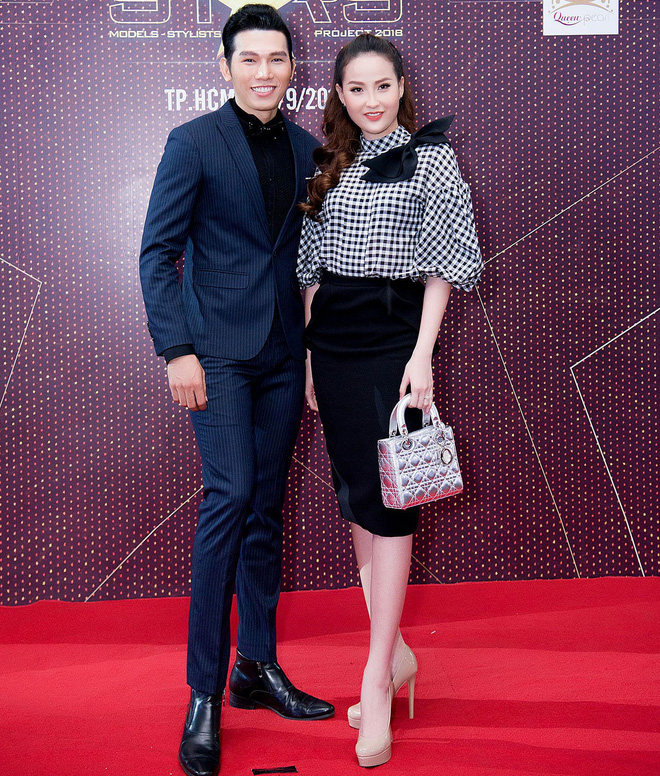 ha kieu anh do ve goi cam voi anh thu