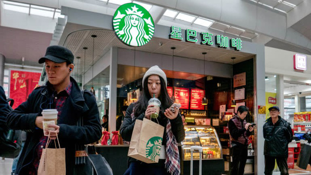 cac cong ty chau a bo chay khoi cuoc chien thuong mai my trung